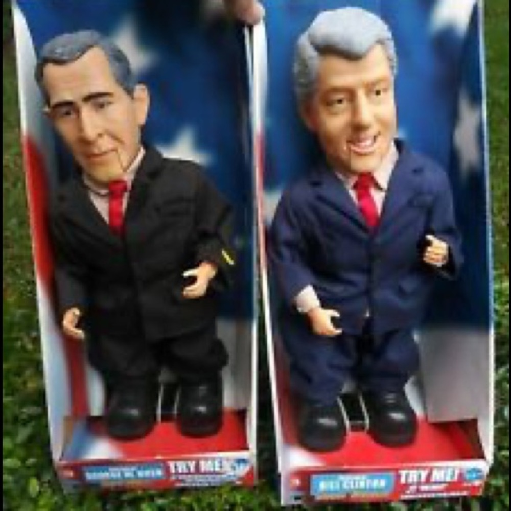 2 Dancing & Singing Presidents In Box